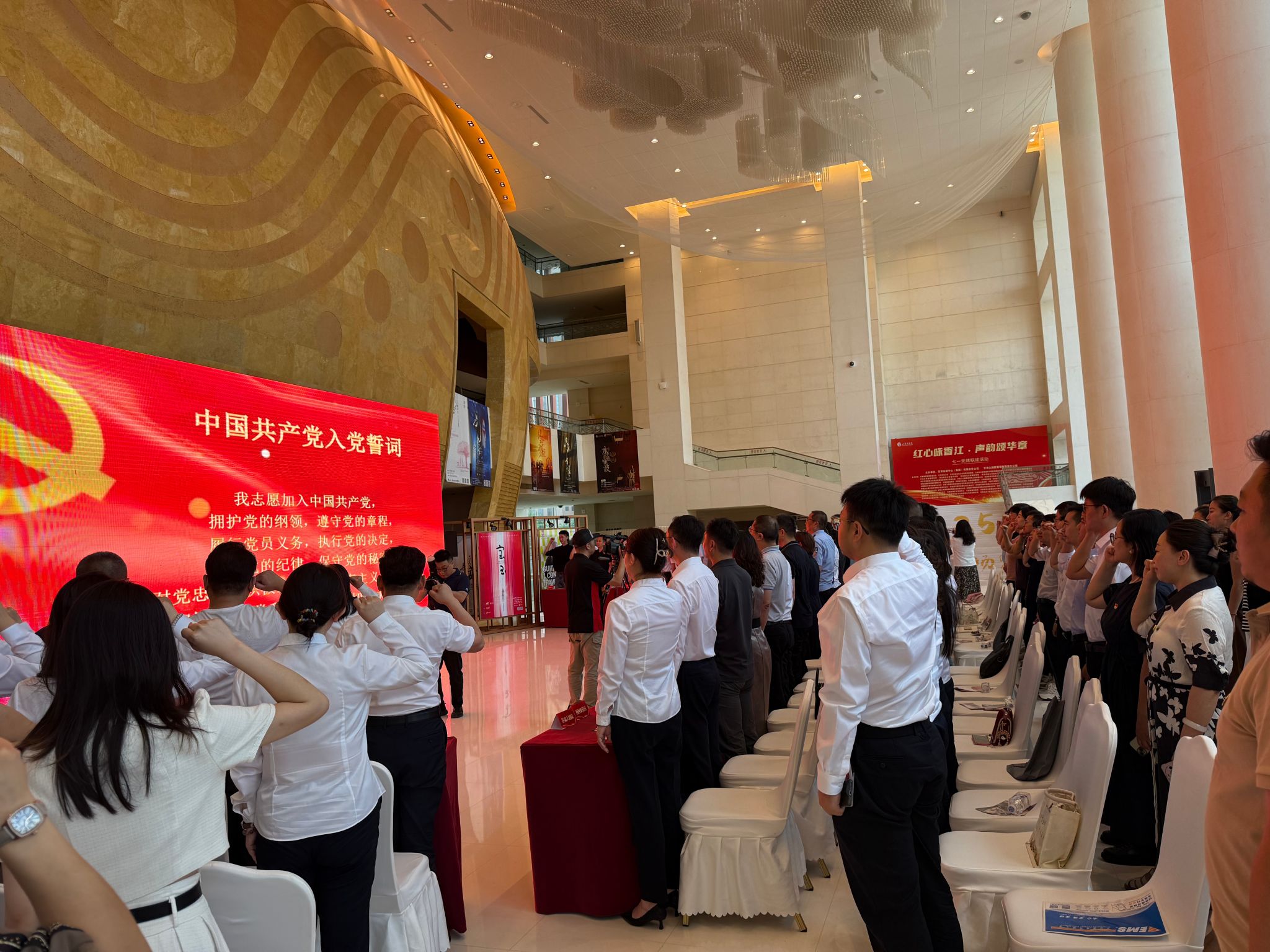 支部活动2.jpg