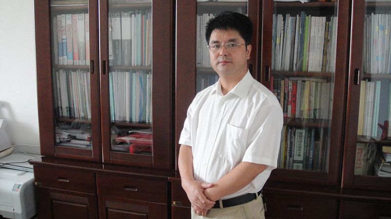 曹万�?.jpg 曹万�?.jpg