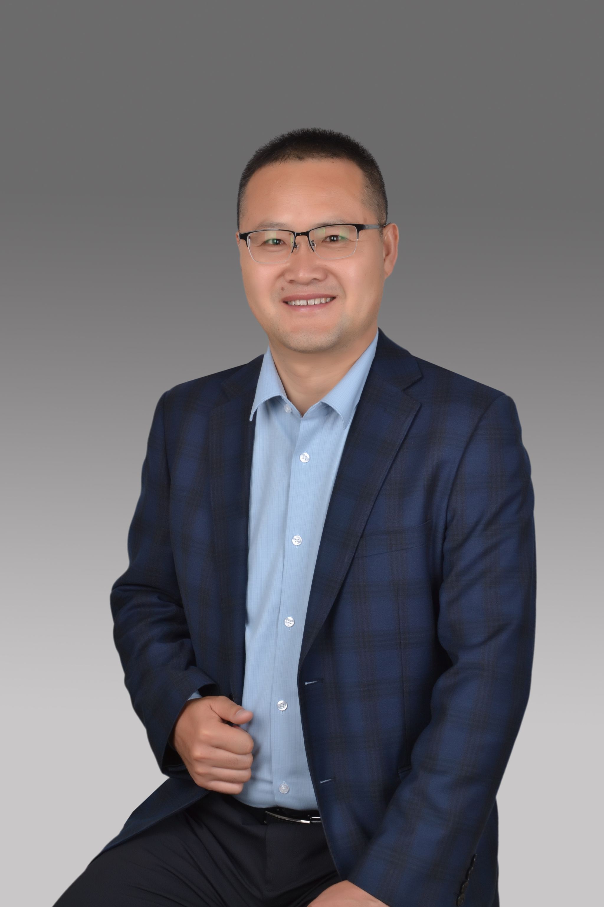 祁全明  副教授