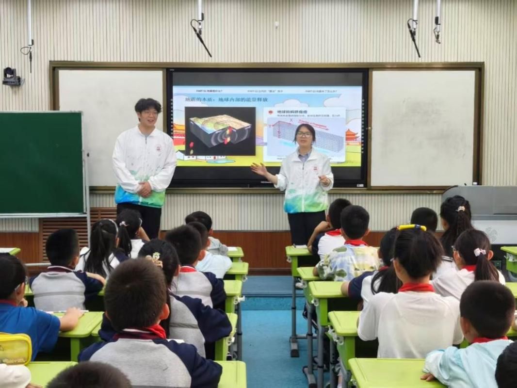 榫卯之间传智慧,砼心筑梦护家园 土木工程学院“砼心筑梦”科普实践团走进兰州市榆中街小学
