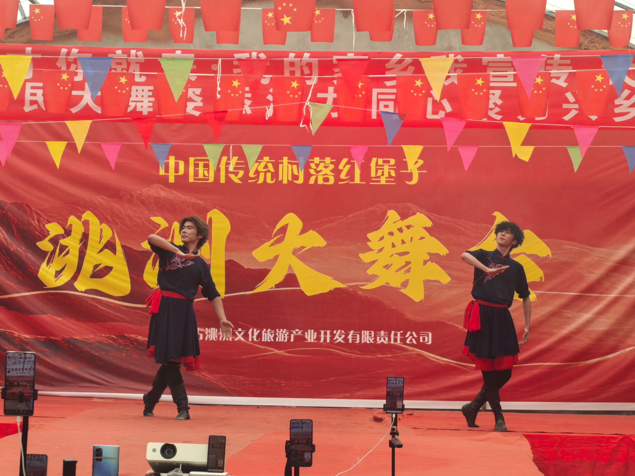 3c56530a58a6e0bca44eddfc5e46782.jpg
