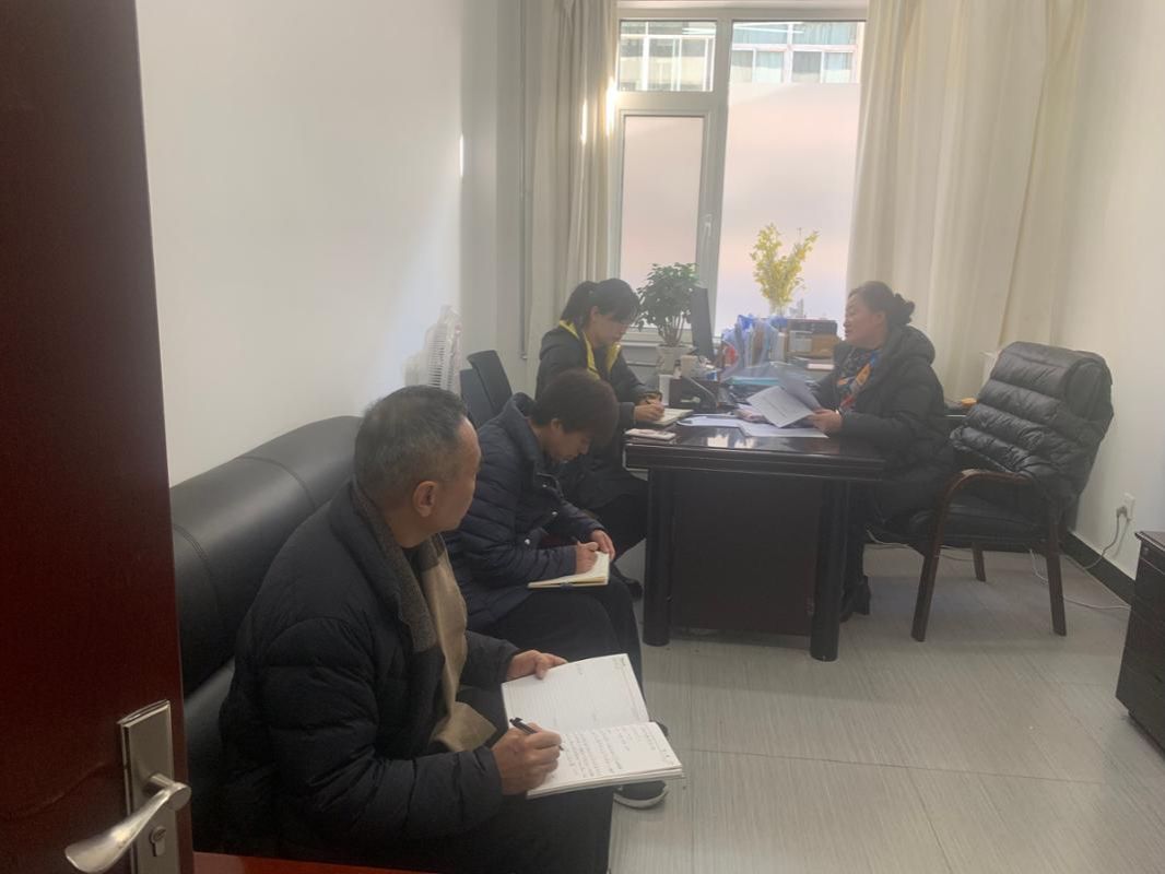 审计处党支部专题学习学校第七次党代会精神