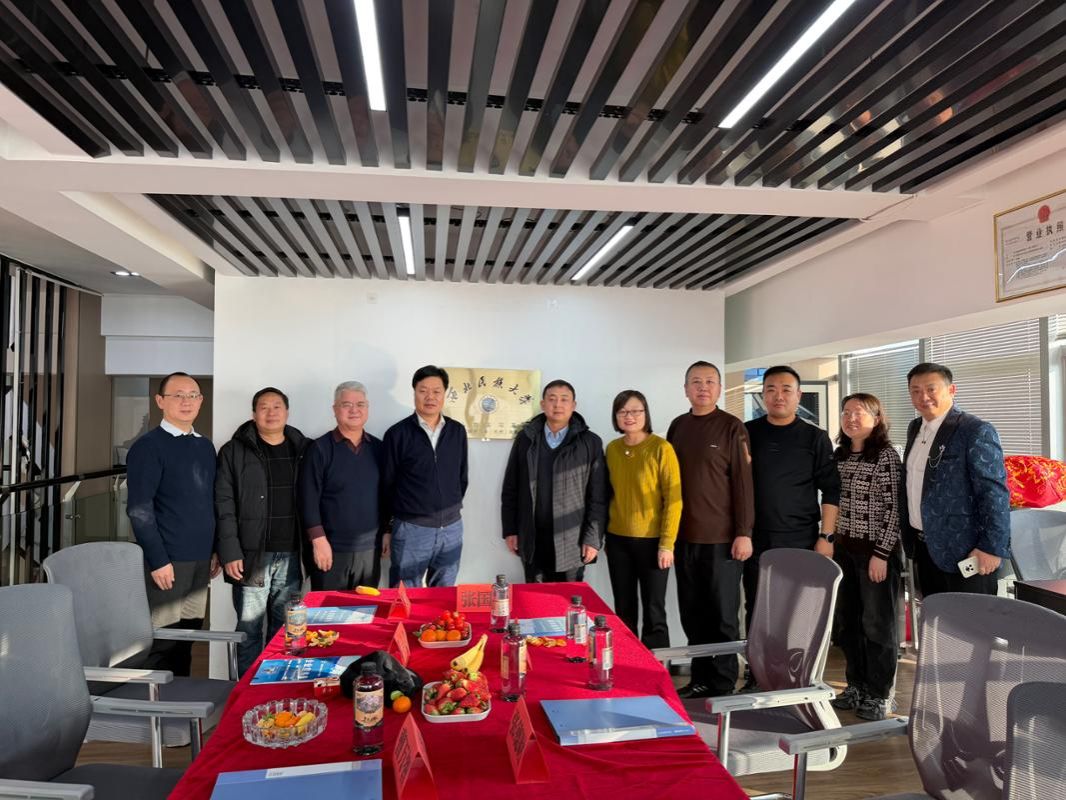 校企携手育人才产教融合启新程——土木工程学院与翔基低空共建无人机实习基地