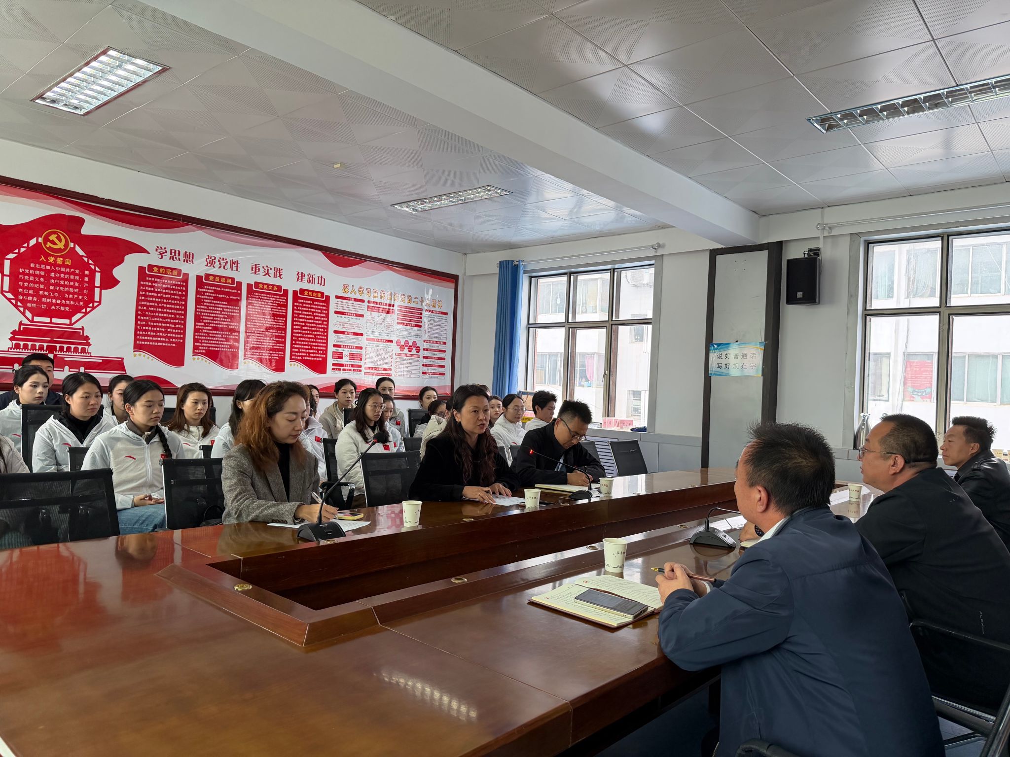 访企拓岗促就业 产教协同育英才——学院赴会宁县红军会宁会师旧址管委会红色艺术团开展专项交流活动
